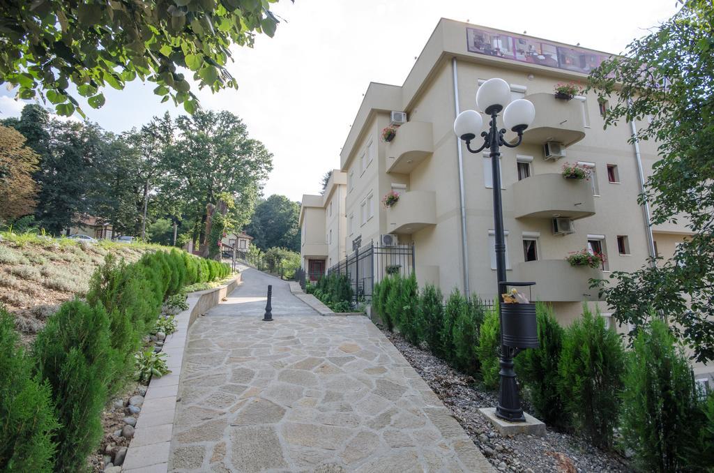Apartments Biser Vrnjačka Banja Exteriör bild