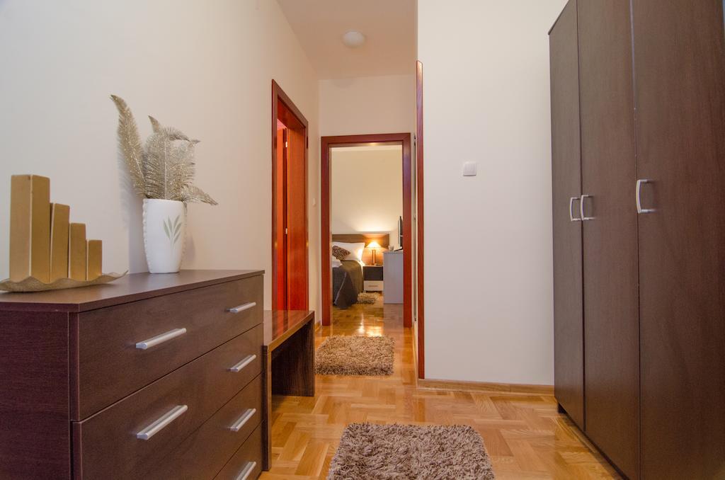Apartments Biser Vrnjačka Banja Rum bild